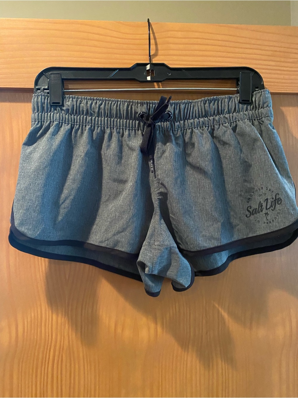 Salt Life Women’s Drifit Gray Salt Wash Boardshorts/Volley Shorts/Shorts NWT S